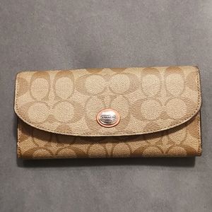 Coach wallet